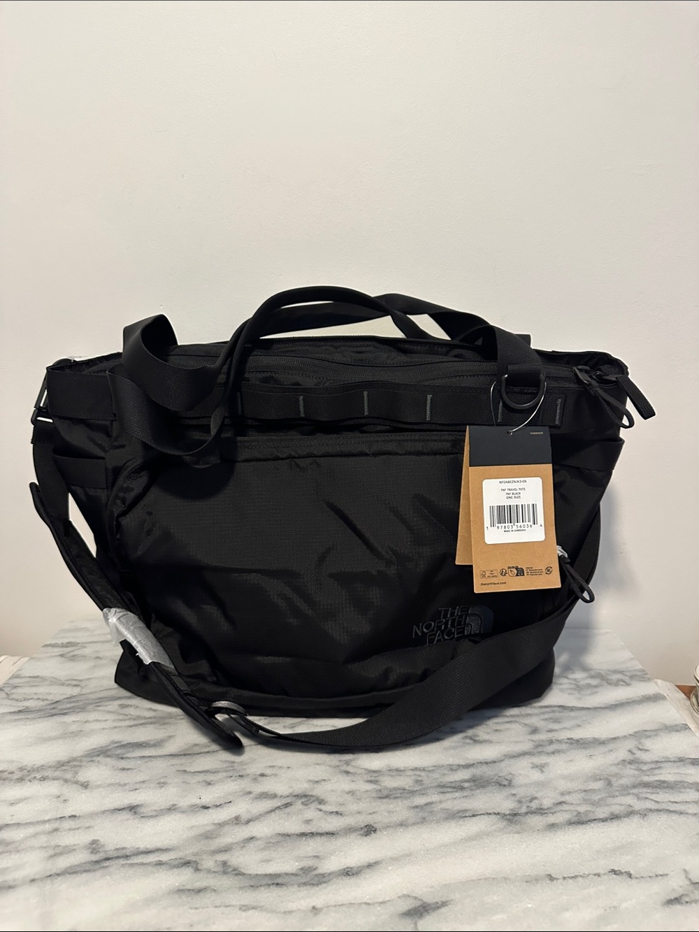 The North Face Black unisex Tote-Style Crossbody Bag logo New NWT